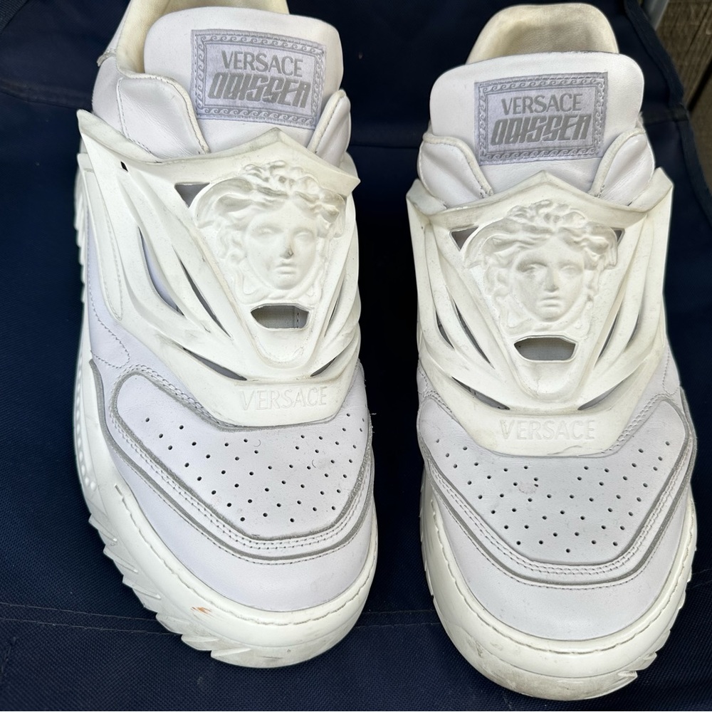 Selling my Versace, cos it’s too tight